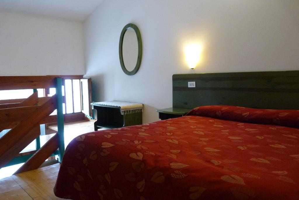 La Rosa Hotel 3*